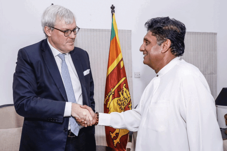 බ්‍රිතාන්‍ය නව මහ කොමසාරිස්වරයා සහ විපක්ෂ නායක සජිත් අතර හමුවක් (VIDEO)