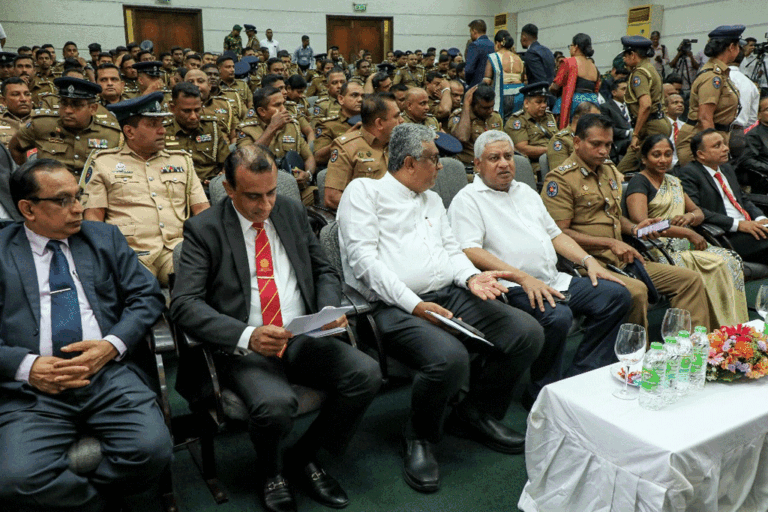 ව්‍යවහාරික පොලිස් අධ්‍යාපන උපාධි පාඨමාලාවේ සමාරම්භක වැඩසටහන ඇමති ටිරාන්ගේ ප්‍රධානත්වයෙන්