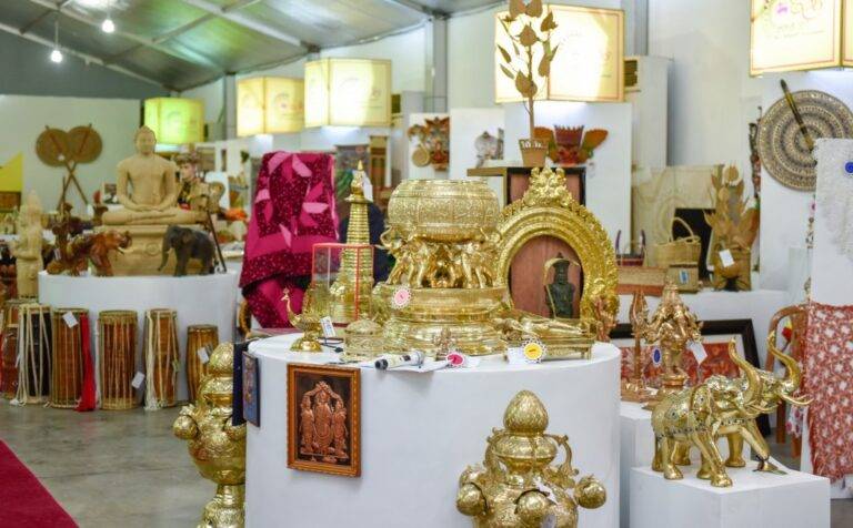 මෙරට කර්මාන්ත ආරක්ෂා කිරීමට පියවරක්