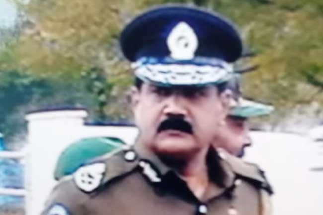 හිටපු පොලිස්පති වික්ටර් පෙරේරා මහතා අභාවප්‍රාප්ත වෙයි!