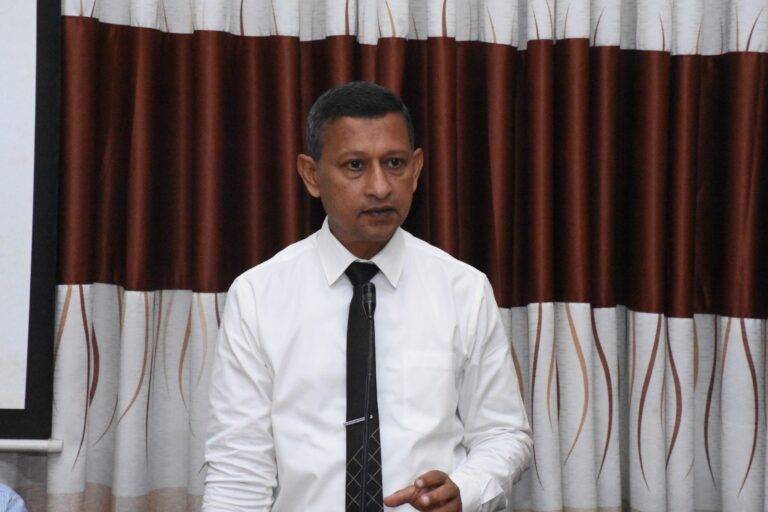 හන්තාන පරිසරය රැක ගැනීමට බාධා කරන ආයතනවලට එරෙහිව නීතිමය පියවර ගැනීමේ ඒකමතික තීරණයක්