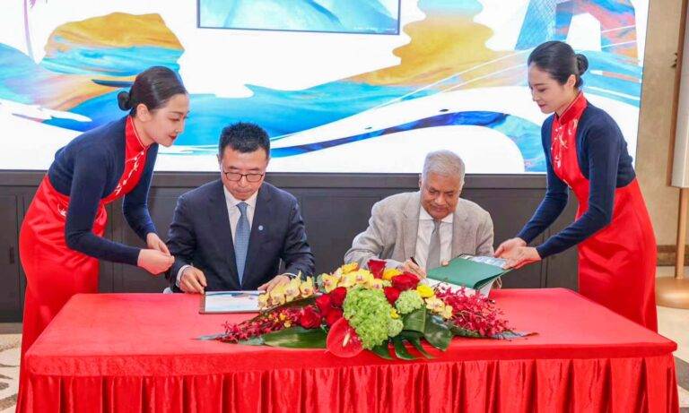 මෙරට පාසල් ඩිජිටල්කරණය සඳහා හුවාවි සමාගම සමඟ ජනපති ගිවිසුම් ගත වේ!