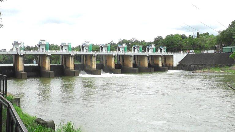 මහ වැසි හේතුවෙන් පොල්ගොල්ල ජලාශයේ වාන් දොරටු යළි විවෘත වෙයි.