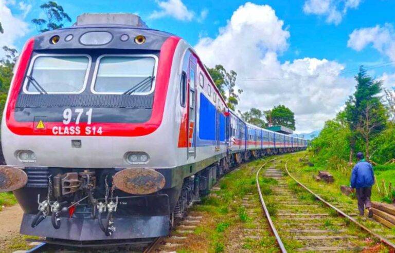 දුම්රිය ගමන් වාර කිහිපයක් අදත් අවලංගුයි!