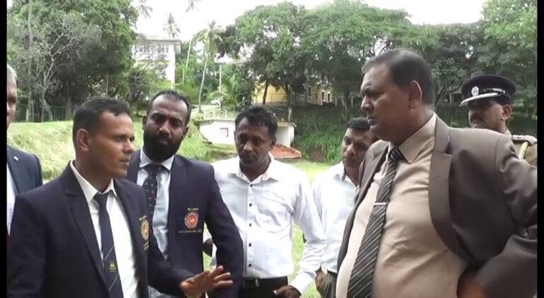 වළල ඒ රත්නායක මධ්‍ය මහ විද්‍යාලයේ ක්‍රීඩාංගණයේ ඉදිකිරීම් කඩිනම් කිරීමට මධ්‍යම පළාත් සභාවේ අවධානය