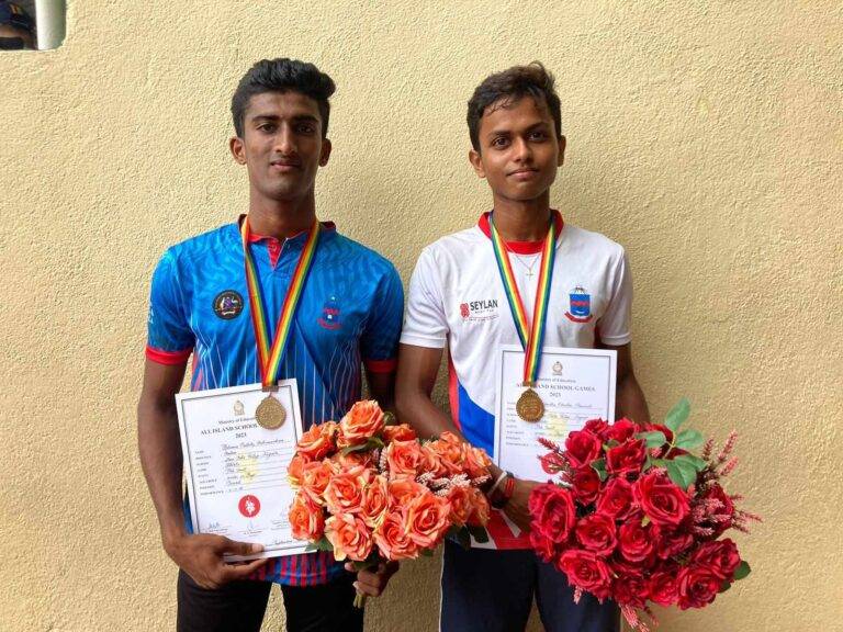 රිටට එක මිටට දක්ෂයන්ගෙන් වර්ණවත් පිමි