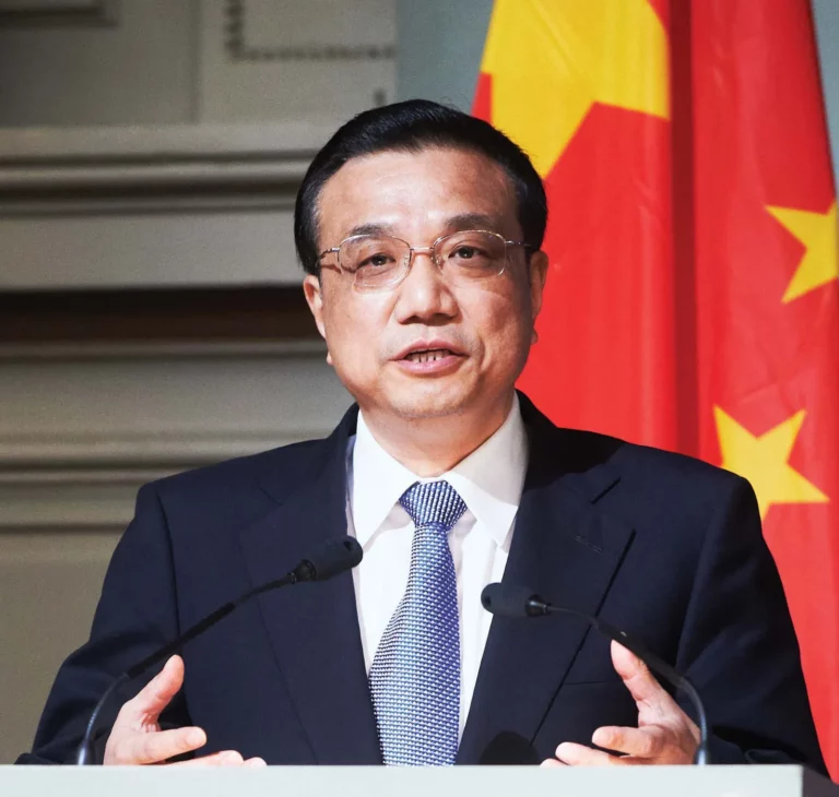 චීනයේ හිටපු අග්‍රාමාත්‍ය Li Keqiang හෘදයාබාධයකින් මියයයි!