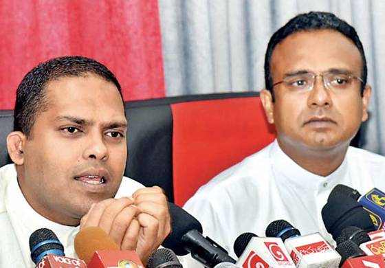 මනූෂ සහ හරීන්ගේ පෙත්සම් විභාගයට !