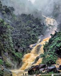 දියඇලි ආශ්‍රිත ව දියනෑම ඉතා අවදානම් – බදුල්ල දිස්ත්‍රික් ලේකම්