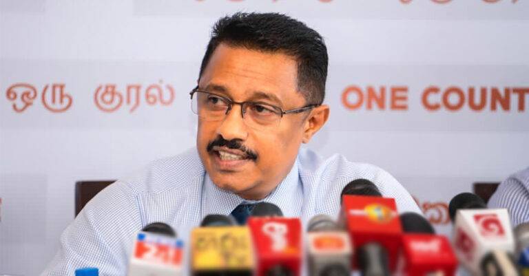 ජනකගෙන් කප්පම් ගත් තිදෙනා පොලිස් දැලේ!