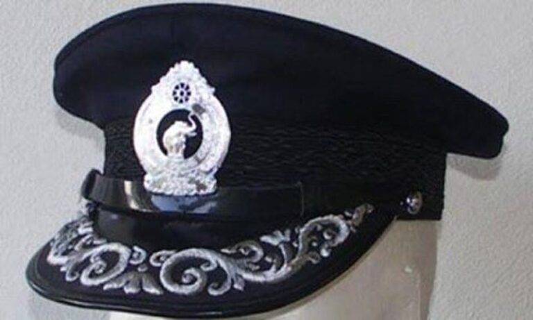 පොලිස් පුටු තුනකට උසස්වීම් !