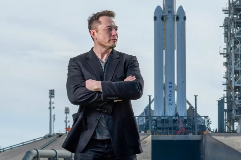 ත්‍රස්තවාදයට එරෙහිව Elon Musk සටනක!