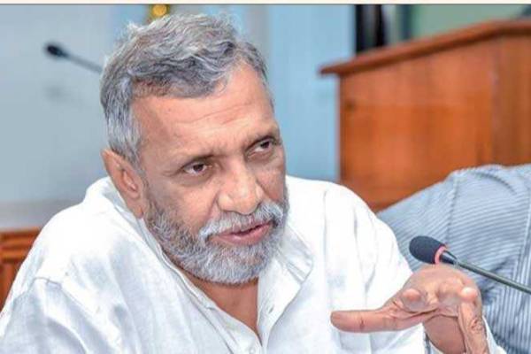 ජනාධිපතිවරණය ඉක්මනට දෙන්නත් බැහැ. ප්‍රමාද කරන්නත් බැහැ – මහින්ද දේශප්‍රිය