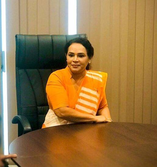 ඩයනාගේ පුරවැසිභාවයට මොකද වෙන්නෙ?