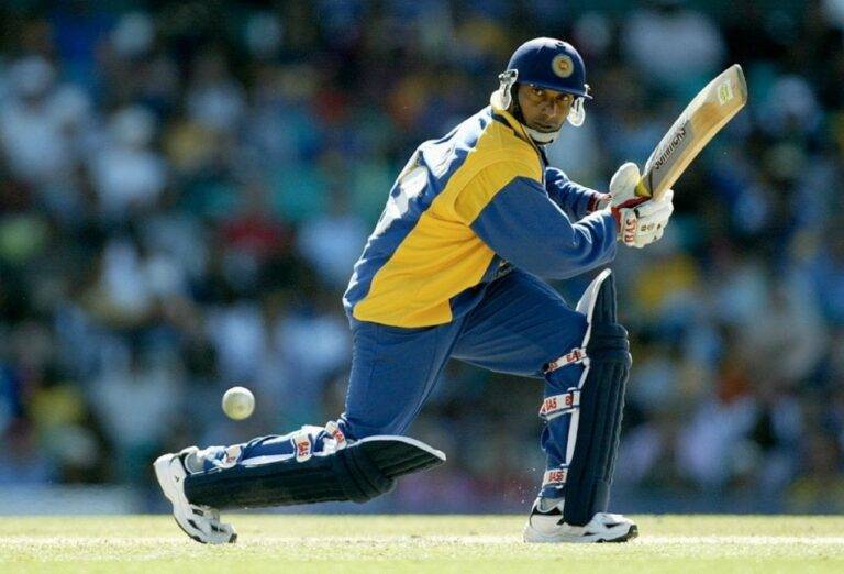 අයිසිසී ය පමා වී හැඩය දුටු සදාකාලික සුපිපි අරවින්දය