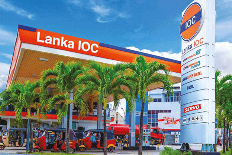 ලංකා IOC සමාගමේ බලපත්‍රය තවත් වසර 20 ක් සඳහා අලුත් කෙරේ