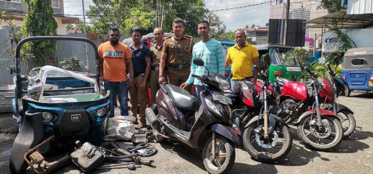 ජීව අත්බෝම්බයක්,සොරකම් කරන ලද වාහන රැසක් එක්ක ජාවාරම්කරුවෙකු පොලිස් දැලේ!