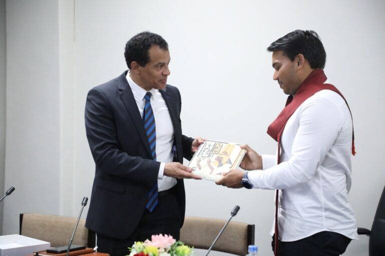 ශ්‍රී ලංකාවේ ඊජිප්තු අරාබි ජනරජයේ තානාපතිවරයා හමුවූ නාමල්