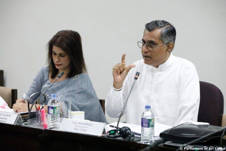 කාරක සභා නිර්දේශය නිසා රු.මිලියන 198ක හිඟ සුරාබදු රජයට ලැබිලා!