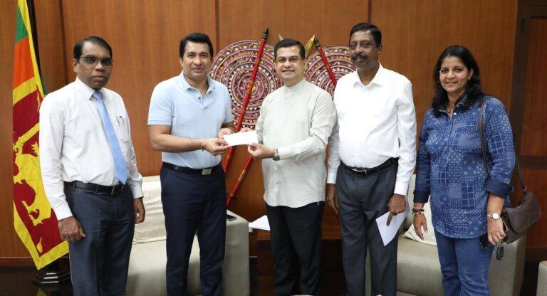ශ්‍රී ලංකා වොලිබෝල් සම්මේලනයෙන් ක්‍රීඩා සංවර්ධන අරමුදලට මූල්‍යාධාර