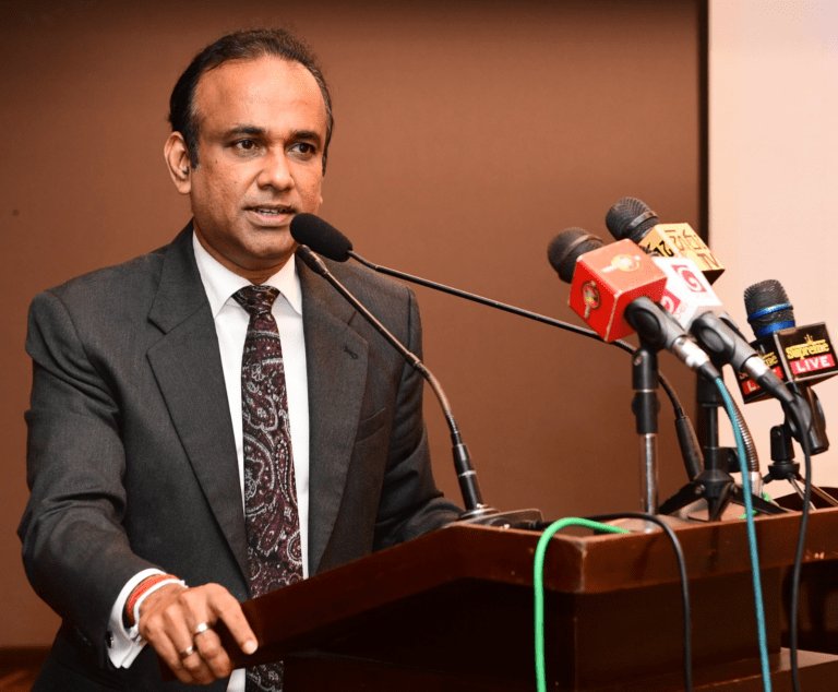 මෙරට වසරකට 10,000 -12,000 ක් අනතුරු වලින් මිය යෑම සැලකිය යුතු කරුණක් – සෞඛ්‍ය අමාත්‍ය