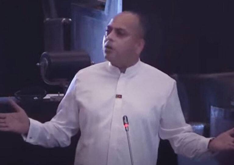 එයාලට දඩුවම් නොදී කොහොමද ? – එස්.එම්. මරික්කාර්