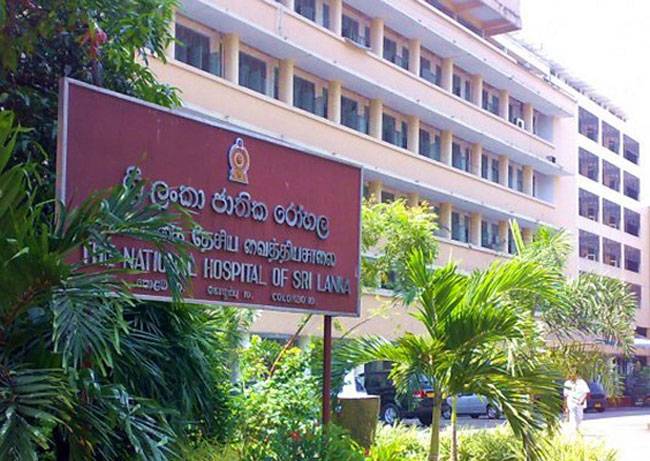 ජාතික රෝහලේ මරණය ගැන සෞඛ්‍ය ඇමති වාර්තාවක් ඉල්ලයි!