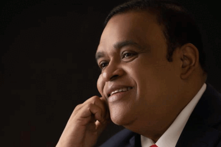 ජනාධිපතිවරණ තරගය උණුසුම් වෙයි. ධම්මිකට මඩ ගහන්න බොරු පත්තර දැන්වීමක් !