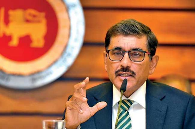 බඩු මිල ඉහළ යන එකට කරන්න තියෙන්නේ ආදායම වැඩි කරගන්න එක – මහ බැංකු අධිපති