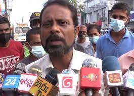 බස් ගාස්තු අඩුකරන්න නම් ඩීසල් තව රු. 20කින් වත් අඩුකරන්න!