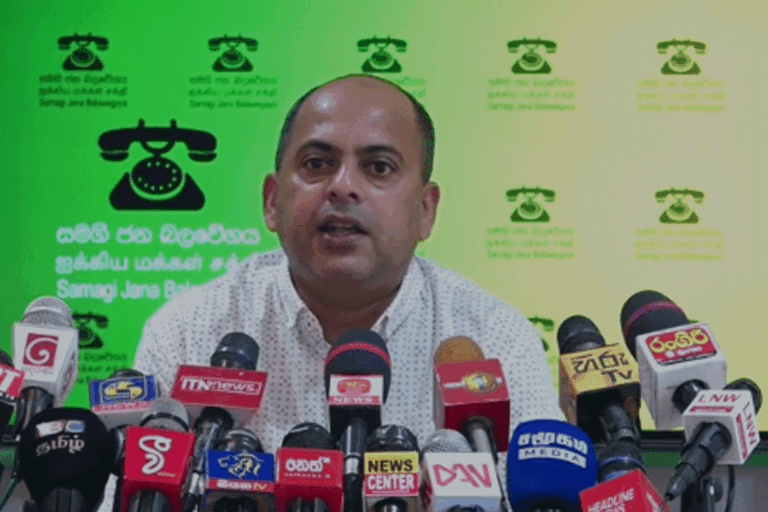 මරික්කාරුත් කෝප් කමිටුවෙන් ඉල්ලා අස්වෙයි !