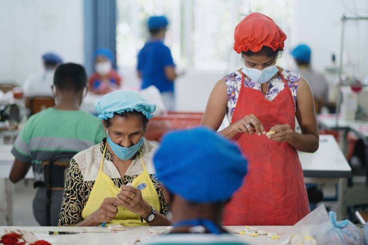 පොඩි මිනිහට අත හිත ලබා දීමට කැපවෙන ශ්‍රී ලංකා අපනයන සංවර්ධන මණ්ඩලය!