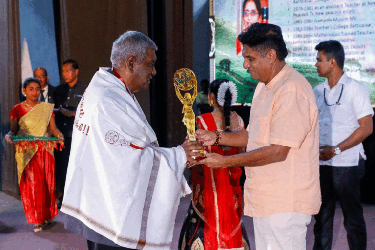 උඩරට කම්කරු ප්‍රජාව තේ කර්මාන්තයේ ව්‍යවසායකයන් බවට පත් කිරිම අපේ අරමුණයි – විපක්ෂ නායක සජිත්