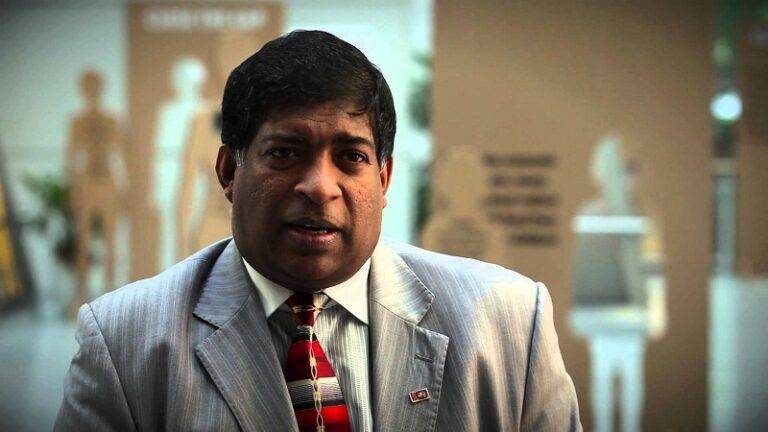 රටේ ප්‍රතිසංස්කරණ සම්බන්ධයෙන් නිවැරදි ක්‍රියාමාර්ග ගැනීමට රජයට අයිතියක් ඇතැයි රවී කියයි.