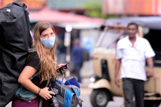 ශ්‍රී ලංකාවේ ඇතැම් රෝහල්වල විදේශිකයන්ගෙන් කප්පම් ගන්නා සෞඛ්‍ය සේවක කප්පම් හොරු!