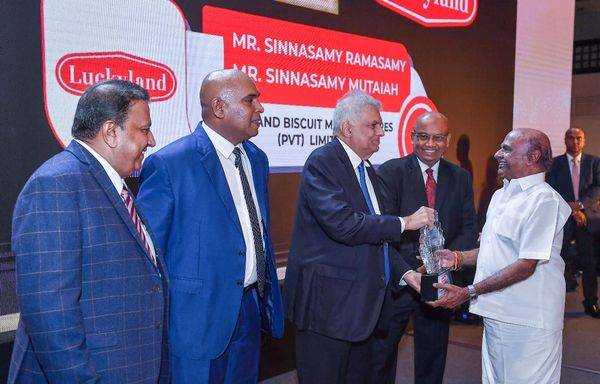 “රසකැවිලි” අපනයන කර්මාන්තයක් ලෙස දියුණු කිරීමට සුදානම් වන ජනාධිපති රනිල්!
