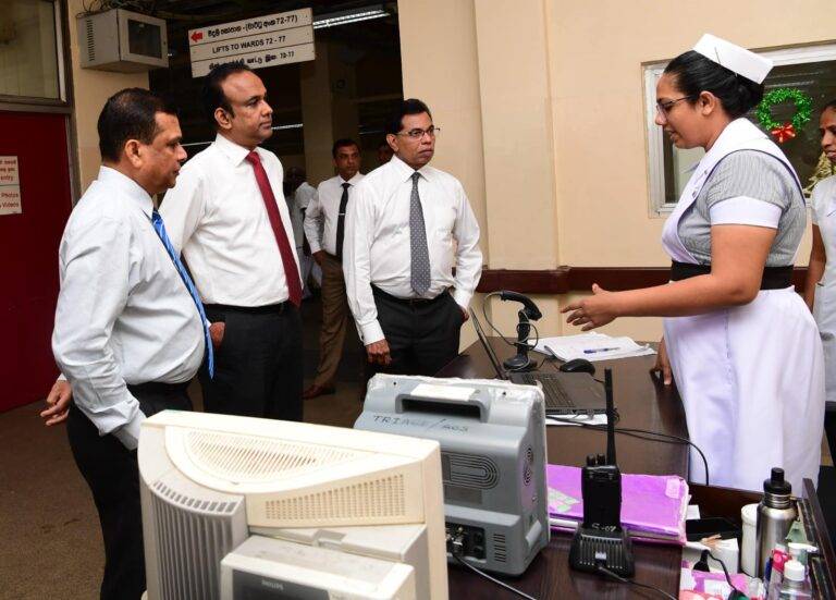 රමේශ් පතිරණ පත් කල කමිටුවේ වර්ථාව කෝ? – සෞඛ්‍ය වෘත්තීයවේදීන්ගේ විද්වත් සංගමය ප්‍රශ්න කරයි!