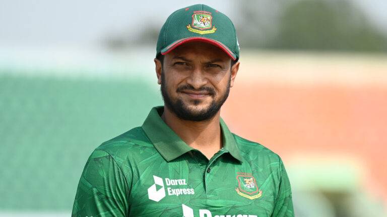 කණට ගහලත් ඡන්දෙ දිනුව ශකීබ්
