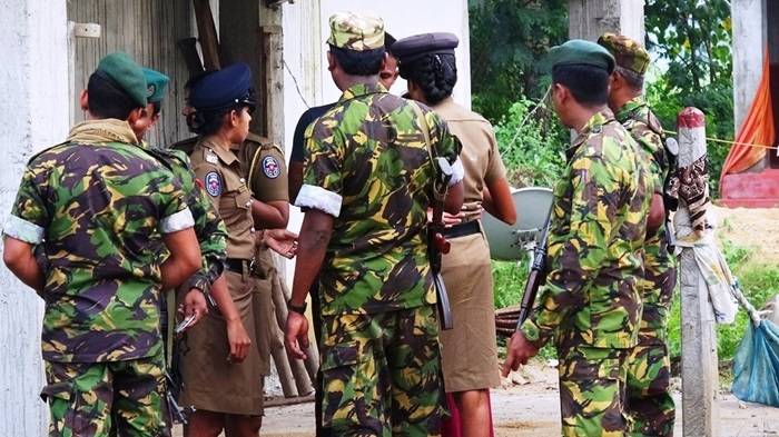 ගතවු පැය 24 තුළ දිවයින පුරා මෙහෙයුම් වලින් සැකකරුවන් 871 ක් පොලිස් භාරයට!