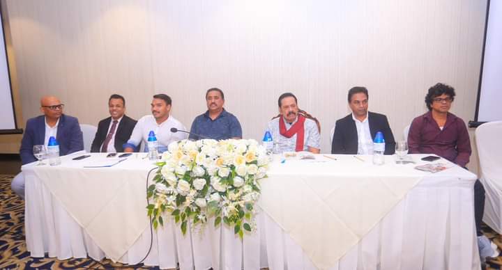 “සද්ජන රළ ඉර හඳ සත්‍යය වසන් කළ නොහැක” තේමාවෙන් පොහොට්ටුව වැඩ අරඹයි!
