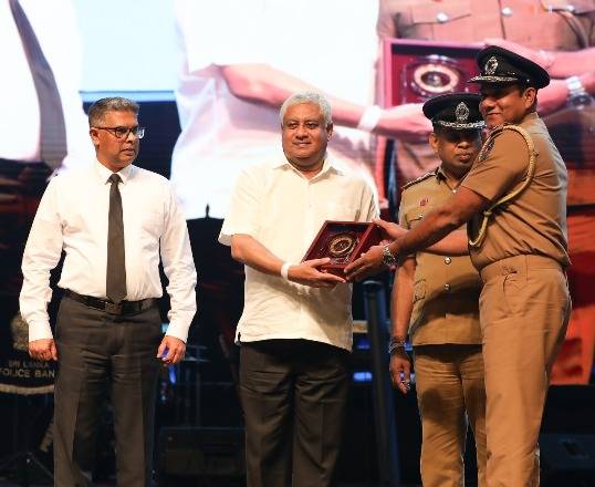 අප හමුවේ පැවති දැවැන්තම අභියෝගය මත්ද්‍රව්‍ය සහ පාතාල ක්‍රියාකාරකම් මර්දනය කිරීමයි – මහජන ආරක්ෂක අමාත්‍ය