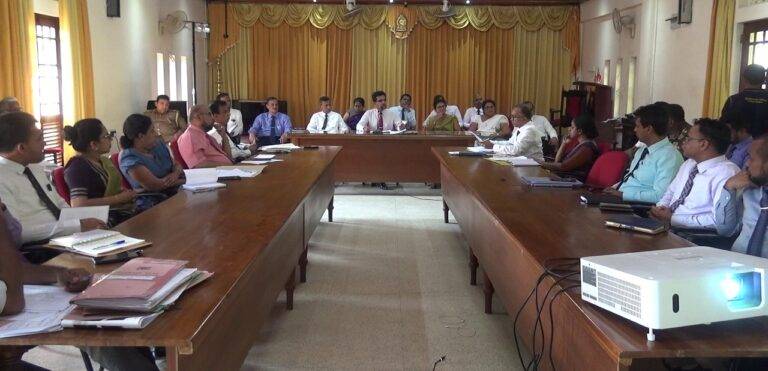 නිදහස් දින සැමරුමට සමගාමීව මධ්‍යම පළාතේ පොල් පැල 25 000ක් රෝපණය කිරීමට සැලසුම්