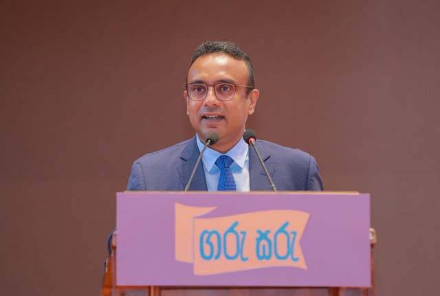 ශ්‍රම බලකායේම වෘත්තීය ගරුත්වය වෙනුවෙන් ” ගරු සරු වැඩසටහන ” ආරම්භ කළා – මනූෂ