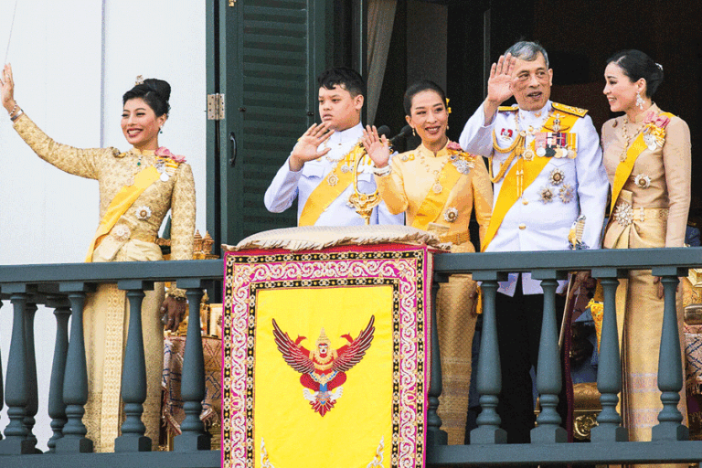 තායිලන්ත රාජාණ්ඩුව විවේචනය කිරීම වෙනුවෙන් වසර 50ක සිර දඬුවම්