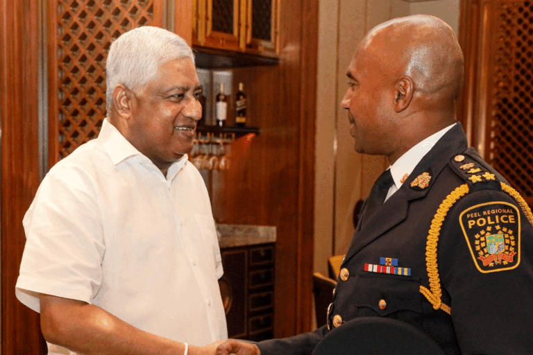 මෙරට ප්‍රජා පොලිස් කමිටු ශක්තිමත් කිරීමට කැනඩාවේ පීල් කලාපයේ පොලිස් ප්‍රධානී දොරේඅප්පාගේ සහාය
