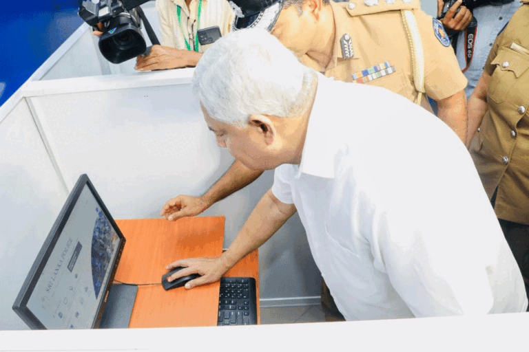 කිසිදු බලපෑමකට යටත් නොවී ඔන්ලයින් සේෆ්ටි පනත ඉදිරිපත් කිරීමට කටයුතු කරනවා – ඇමති ටිරාන්