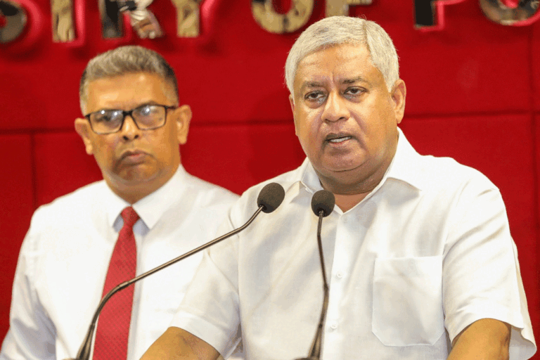 එදා පොලීසියේ ඇතැමුන් හරියට වැඩ කර තිබුණා නම් පාස්කු ප්‍රහාරය වළක්වාගන්න තිබුණා – ඇමති ටිරාන්