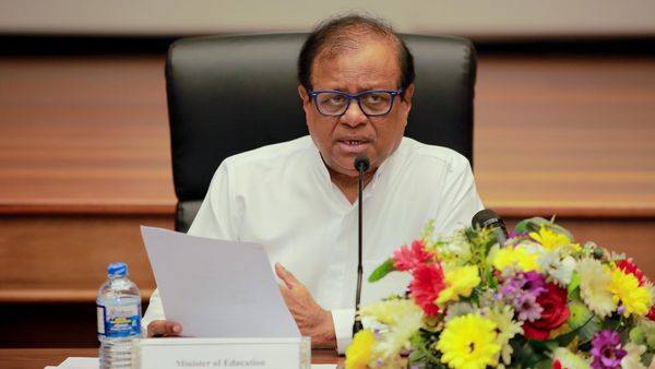 වෘත්තීය ගැටලු විසඳීමට වෙනම ඒකකයක් ස්ථාපනය කරනවා – අධ්‍යාපන ඇමති.