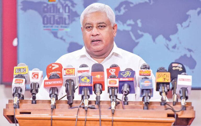බලපෑම් වළට බයේ කිසිම මෙහෙයුමක් නවත්වන්නේ නෑ – මහජන ආරක්ෂක ඇමැති