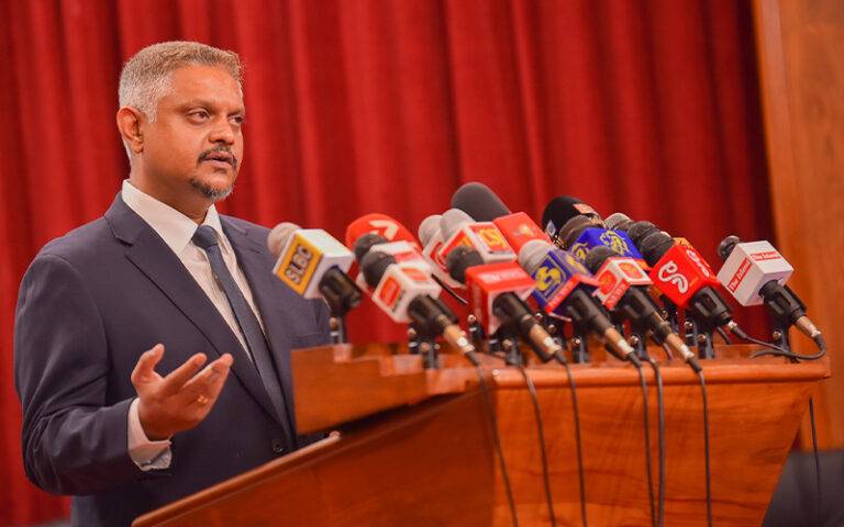 පාසල් මට්ටමින් “කෘත්‍රිම බුද්ධිය” විෂය හඳුන්වාදීම සඳහා AI මධ්‍යස්ථාන පිහිටුවනවා – කනක හේරත්